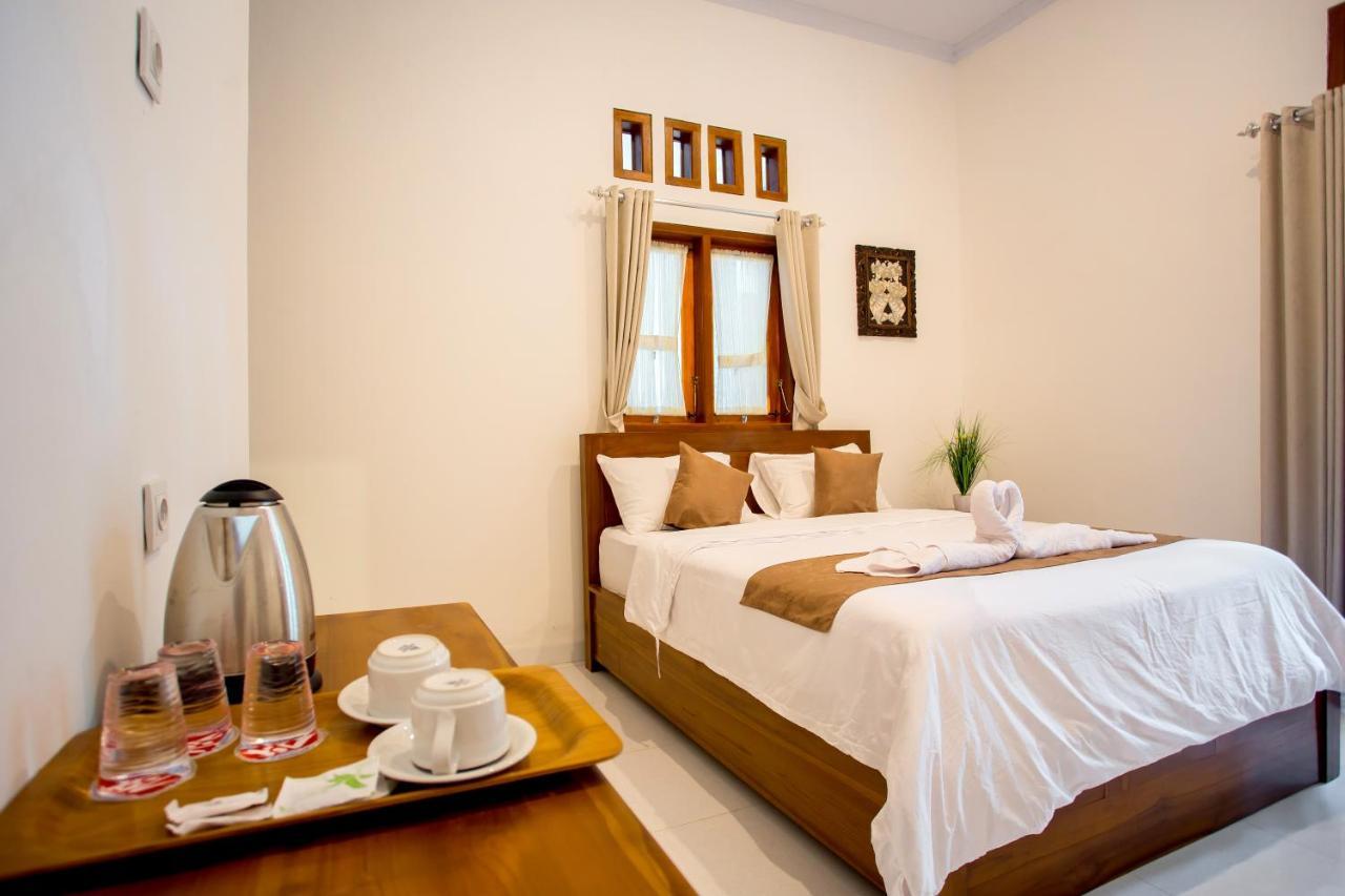 The Puncak Santhi Inn Batununggul Екстериор снимка