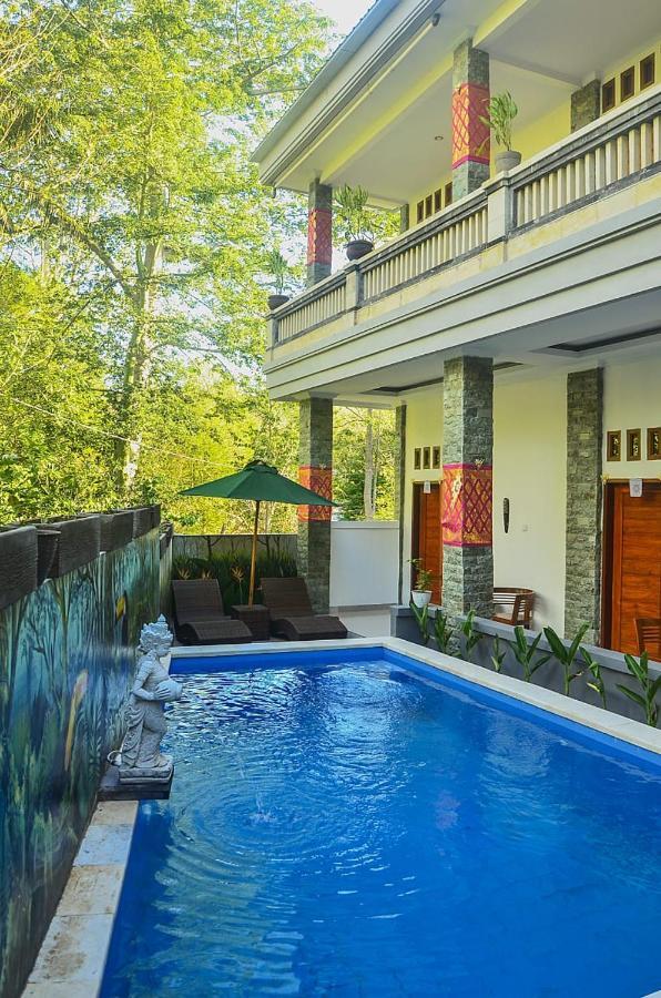 The Puncak Santhi Inn Batununggul Екстериор снимка